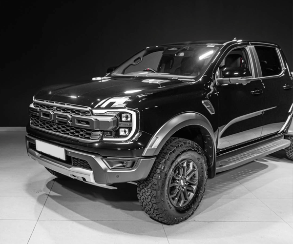 Ford Raptor V6 Gas - Black
