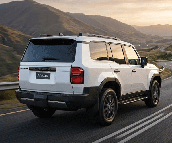 Toyota Prado Kakadu - White