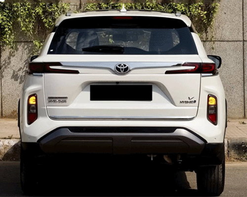 Toyota Hyryder V Spec - White